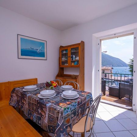 Dogana Best Lake View Torbole Sul Garda Exterior foto