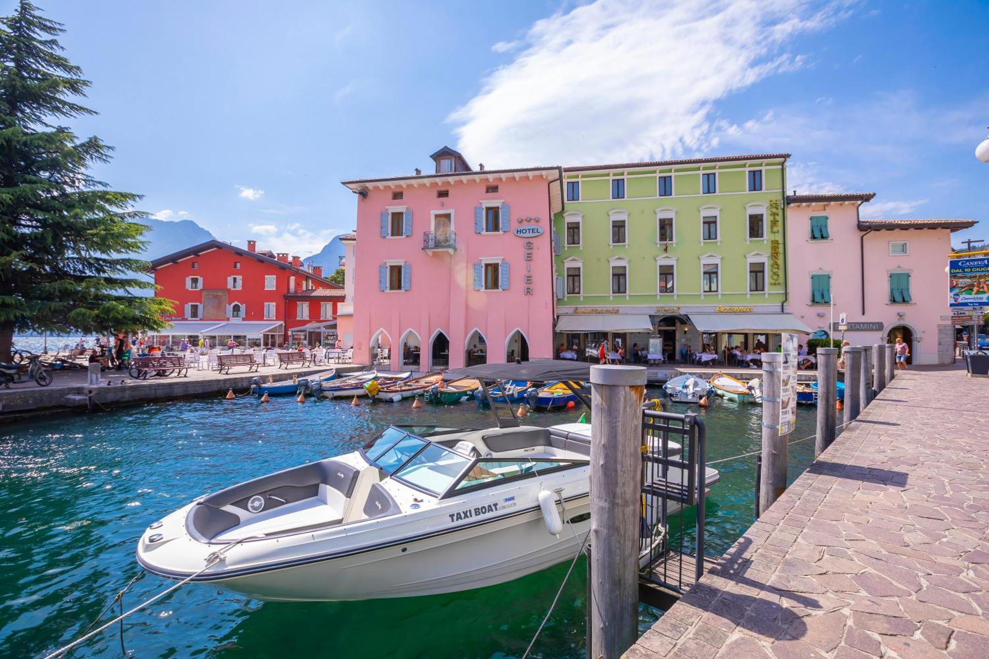 Dogana Best Lake View Torbole Sul Garda Exterior foto